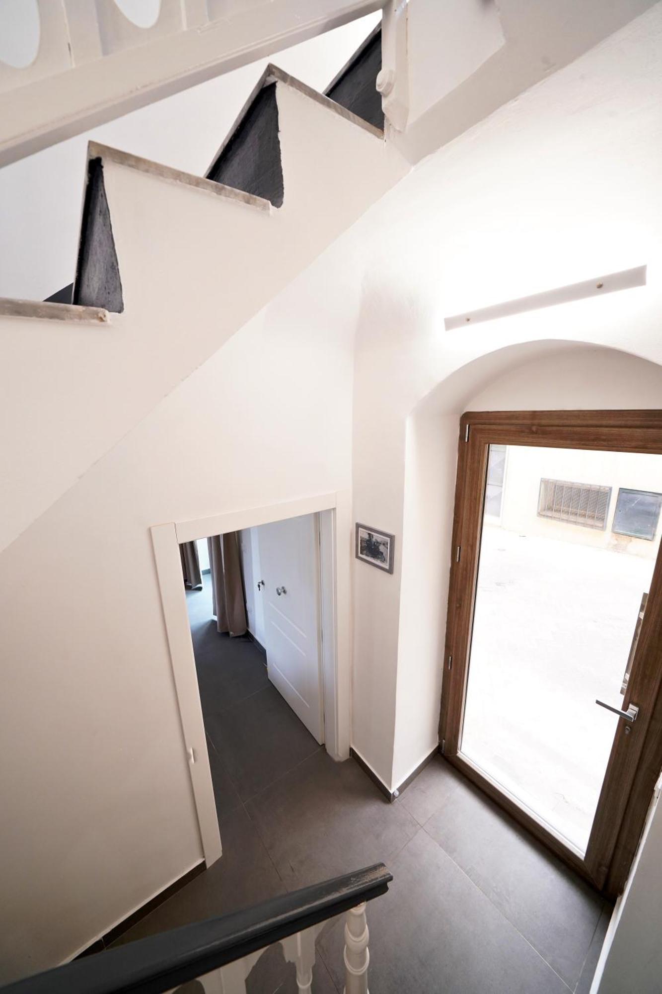 Ducas Rooms And Suite Ласкарі Екстер'єр фото