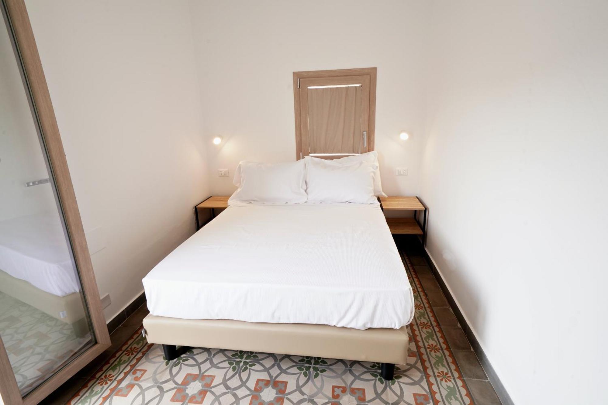 Ducas Rooms And Suite Ласкарі Екстер'єр фото