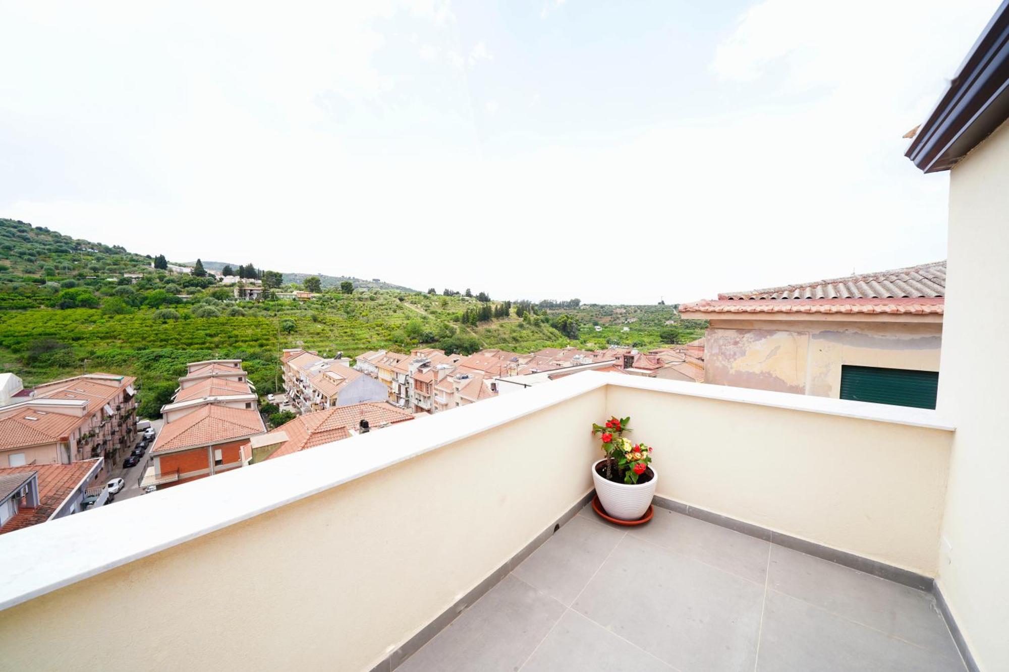 Ducas Rooms And Suite Ласкарі Екстер'єр фото
