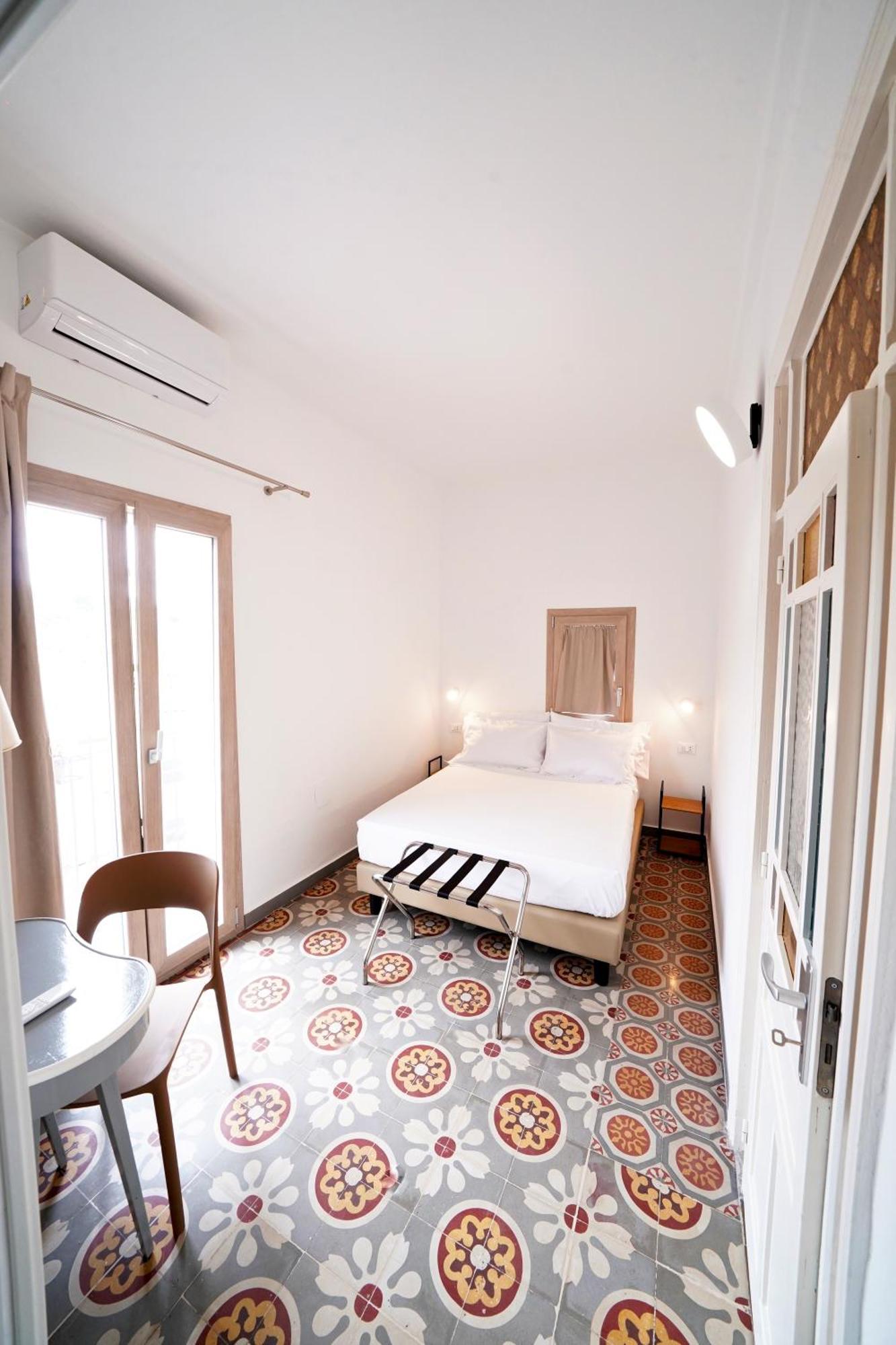 Ducas Rooms And Suite Ласкарі Екстер'єр фото
